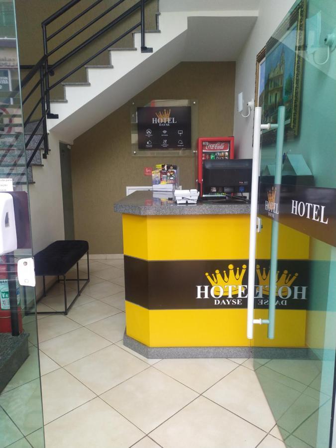 Hotel Dayse Santana de Parnaíba Kültér fotó