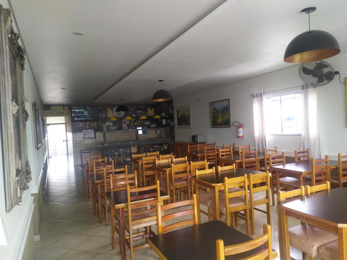 Hotel Dayse Santana de Parnaíba Kültér fotó