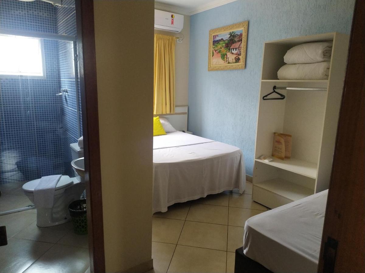 Hotel Dayse Santana de Parnaíba Szoba fotó